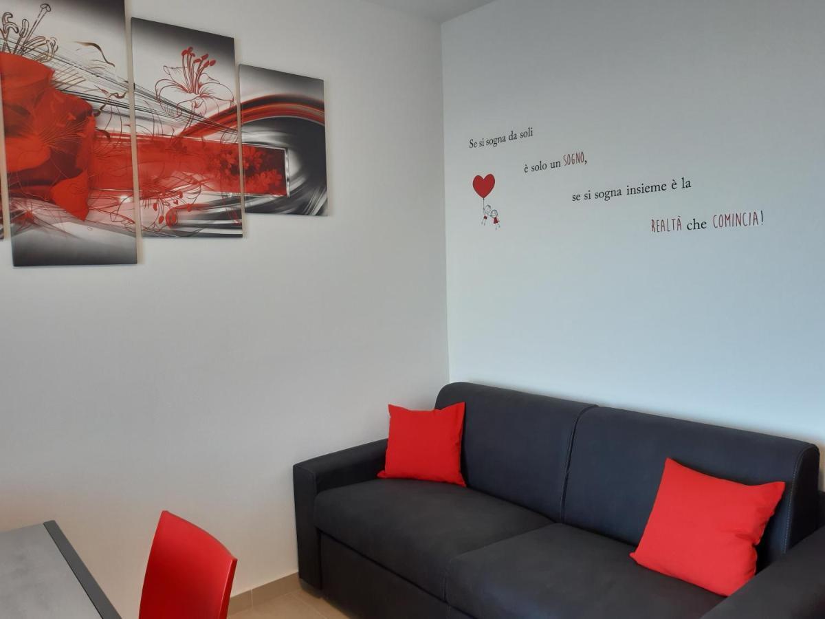 Casa Vacanze Da Lory 托雷斯港 外观 照片